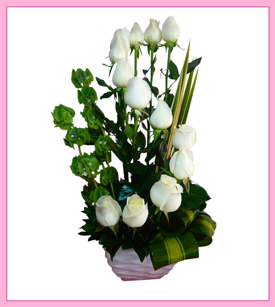 Arreglo floral de rosas blancas 12 piezas | Florería Liliana | Flores a  domicilio CDMX