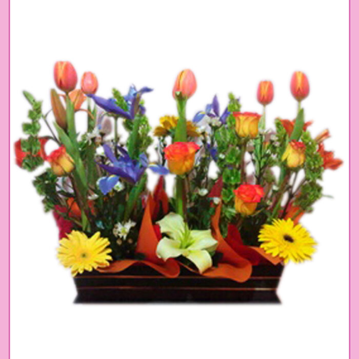 Arreglo de flores con tulipanes | Liliana Online