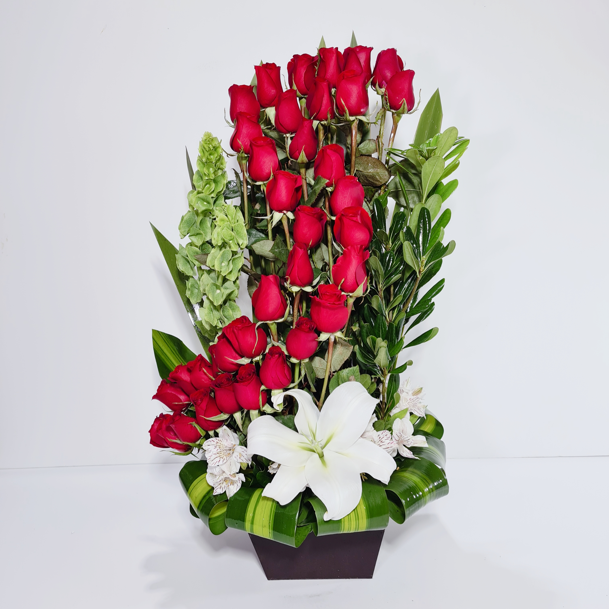 Arreglo de 36 rosas rojas | Florería Liliana | Flores a domicilio CDMX