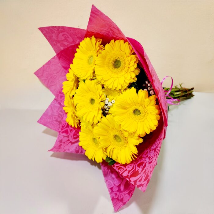 ramo de gerberas amarillas